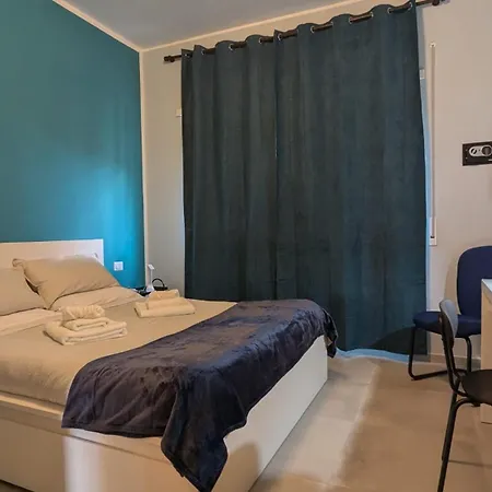 Nuova Casa Elena A Montesacro 公寓 *