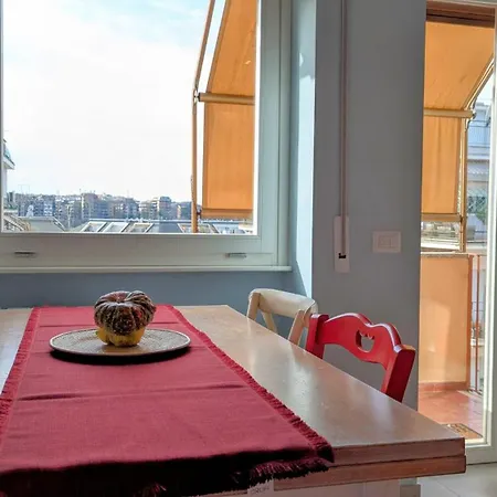Nuova Casa Elena A Montesacro * Rom